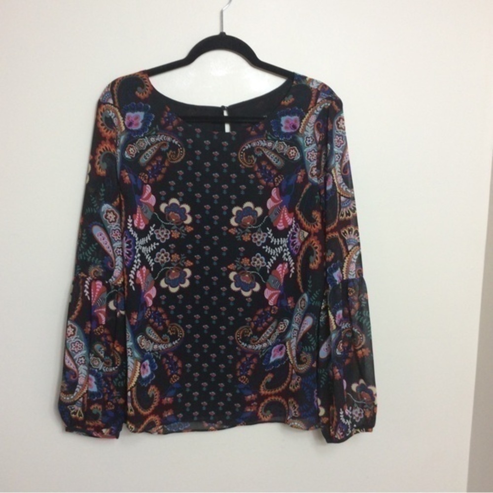 ๐3/$20!
Zac & Rachel black flora Crepe Chiffon Blouse. XL - Picture 2 of 7